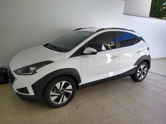 HYUNDAI HB20X 1.6 16V FLEX DIAMOND AUTOMÁTICO HYUNDAI HB20X 1.6 16V FLEX DIAMOND AUTOMÁTICO